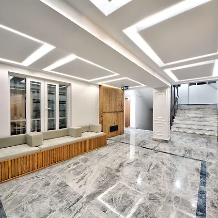 North Blue Life מלון